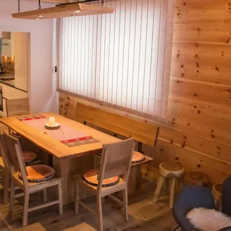 Traumblick In Tatil Evi Mauterndorf (Salzburg)